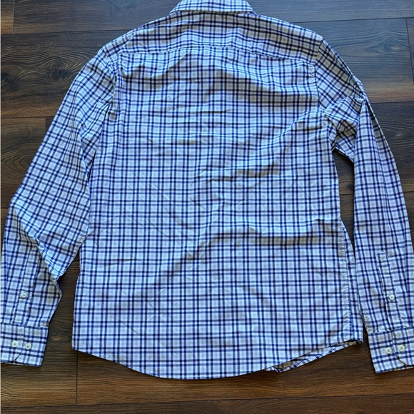 UNTUCKit Men's Navy and White Plaid Shirt -LargeTall - Picture 6 of 9